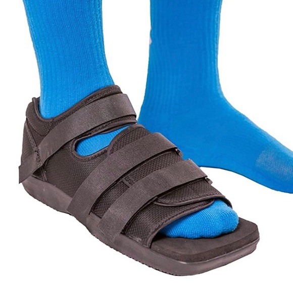 Post-Op Shoe specifically designed to provide mobility, protection, and support - Picture 1 of 6